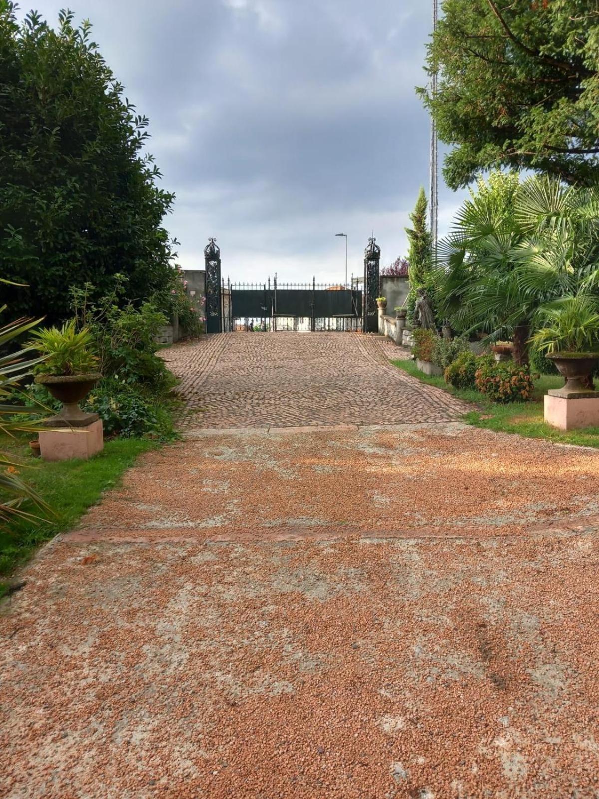 Villa Sapi Arcisate Exterior photo